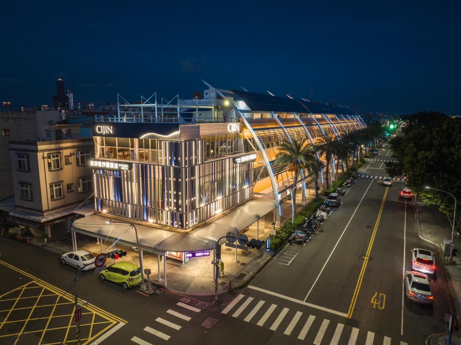 In Young Hotel Kaohsiung Zewnętrze zdjęcie