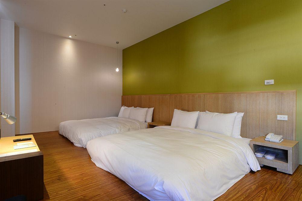 In Young Hotel Kaohsiung Zewnętrze zdjęcie
