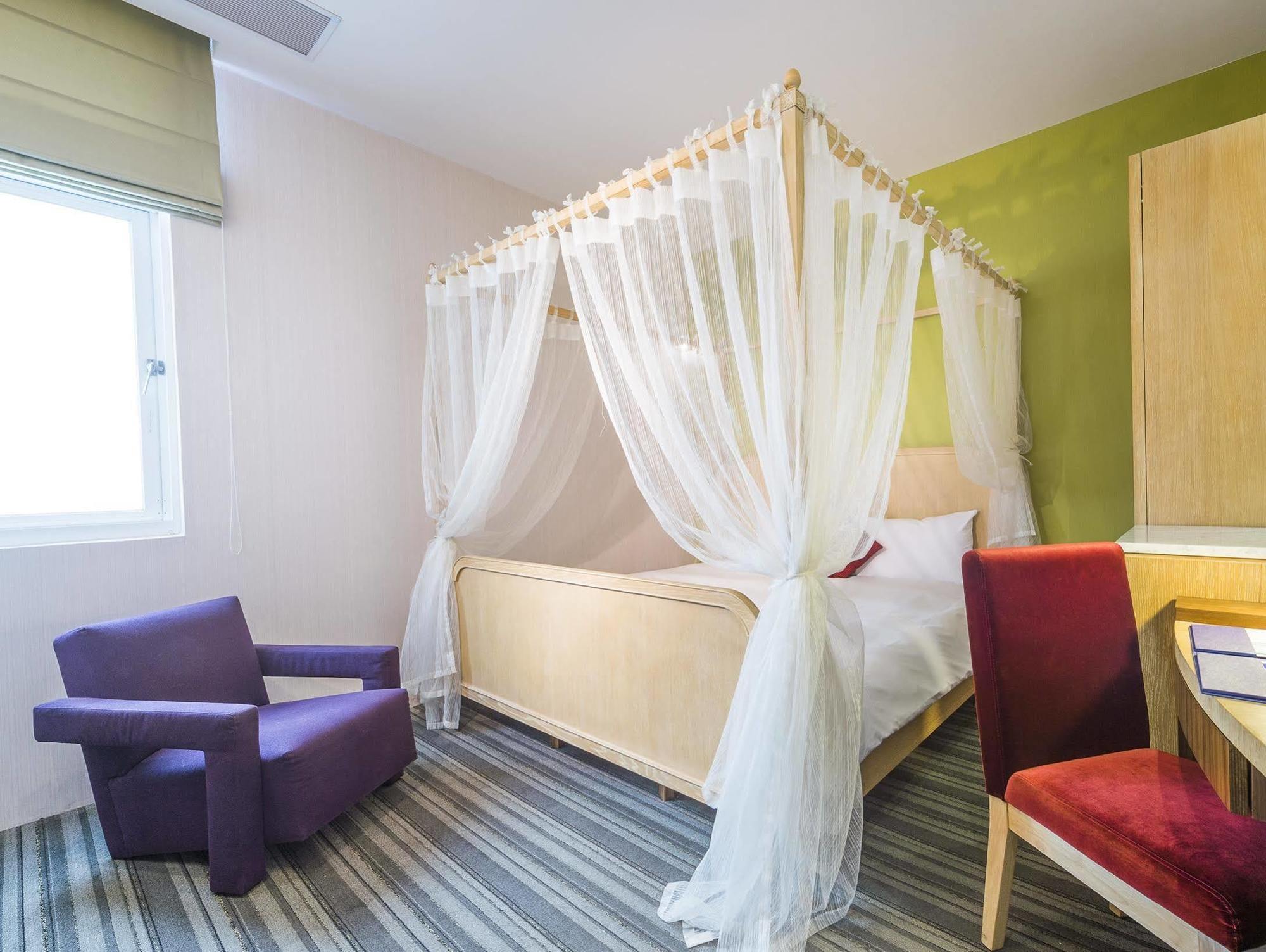 In Young Hotel Kaohsiung Zewnętrze zdjęcie