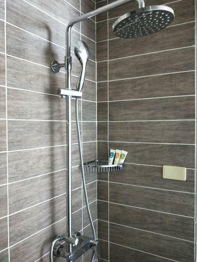 In Young Hotel Kaohsiung Zewnętrze zdjęcie