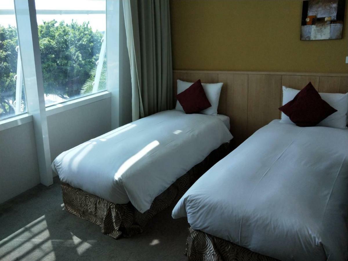 In Young Hotel Kaohsiung Zewnętrze zdjęcie